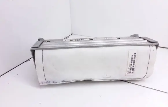 Passenger airbag