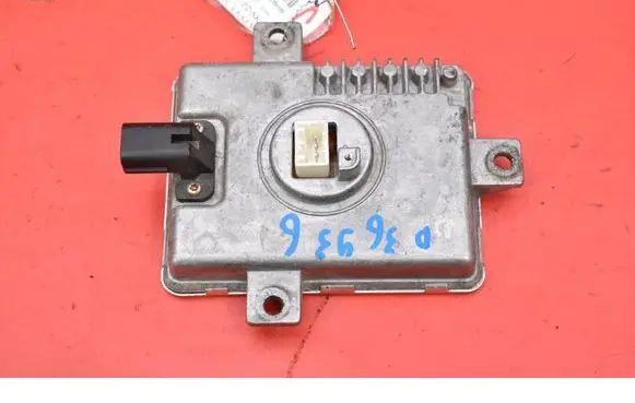 Mazda 3 I Voltage converter/converter module 59SKV020
