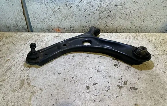 Front lower control arm/wishbone