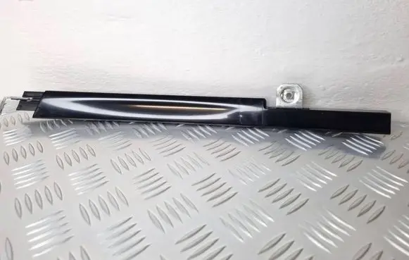 Mercedes-Benz S W221 Rear door windshield rail A2217300219