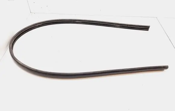 Sill/side skirt trim