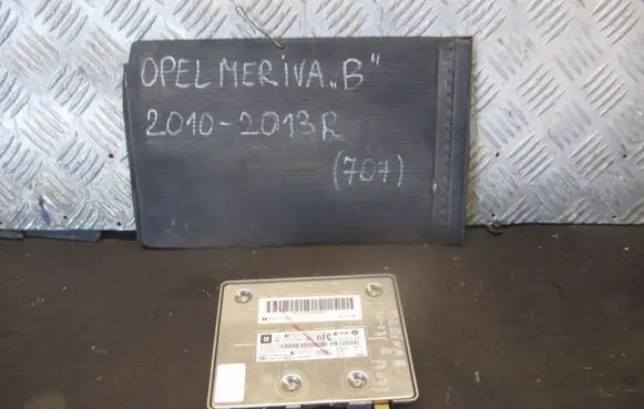 Opel Meriva B Bluetooth control unit module 13353285