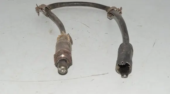 BMW 7 E38 Lambda probe sensor 1742051 0258003475
