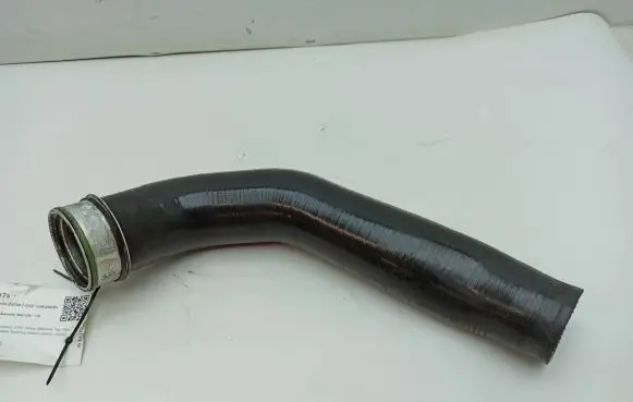 Intercooler hose/pipe
