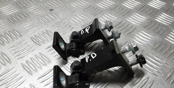 Audi A4 S4 B9 Front door hinge set 8W5831404A 8W0831404A