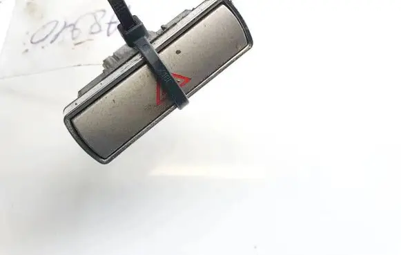 Ford Mondeo Mk III Hazard light switch 6m2t13a350aa
