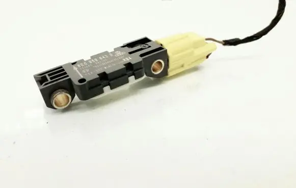 Audi A4 S4 B7 8E 8H Airbag deployment crash/impact sensor 8E0959643B