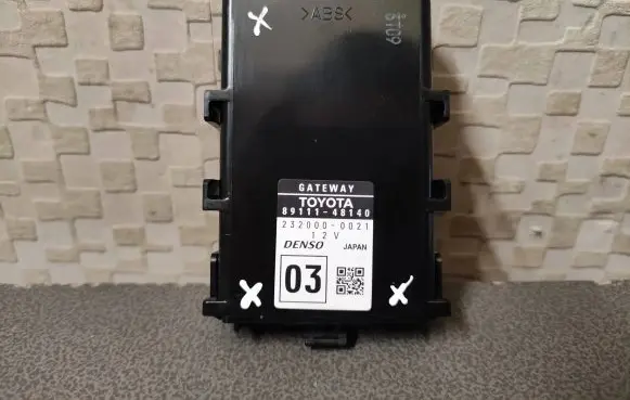 Lexus RX 450H Gateway control module 8911148140