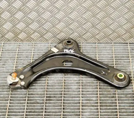 Peugeot 208 Front lower control arm/wishbone
