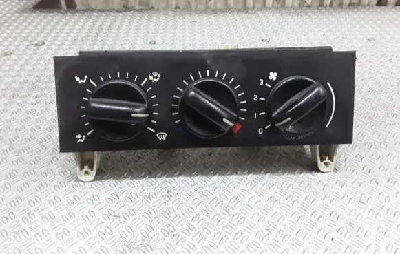 Opel Movano A Climate control unit 133761F