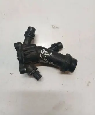 Thermostat/thermostat housing