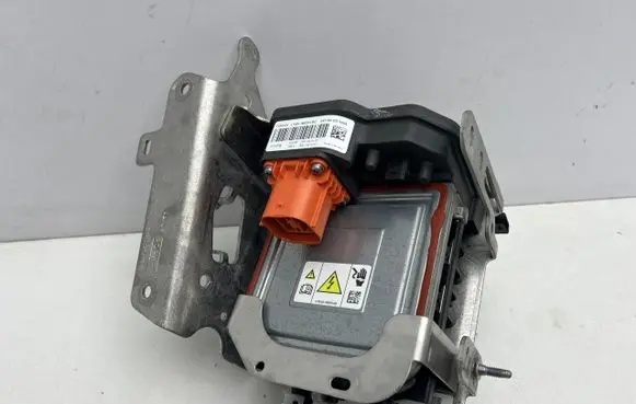 Ford Kuga III Voltage converter inverter L1HM18E254BC