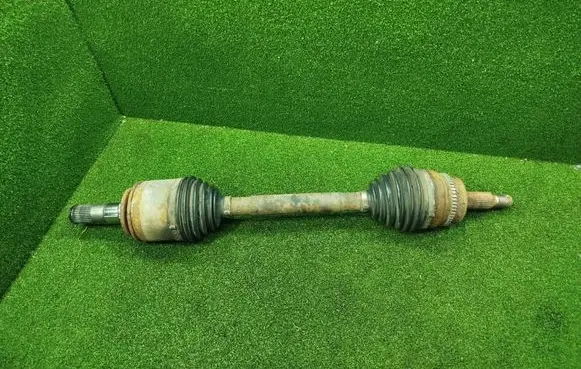 Mitsubishi Pajero Rear driveshaft 