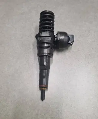 Fuel injector