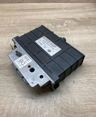 Audi 80 90 S2 B4 Gearbox control unit/module 097927731 5DG006962