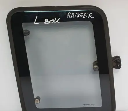 Ford Ranger Side middle window/glass 