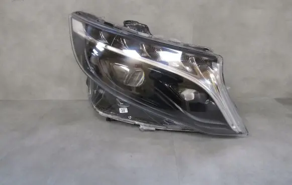 Mercedes-Benz Vito Viano W447 Headlight/headlamp