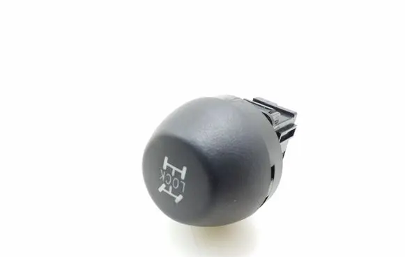 Toyota RAV 4 (XA30) Differential lock switch 8472442020