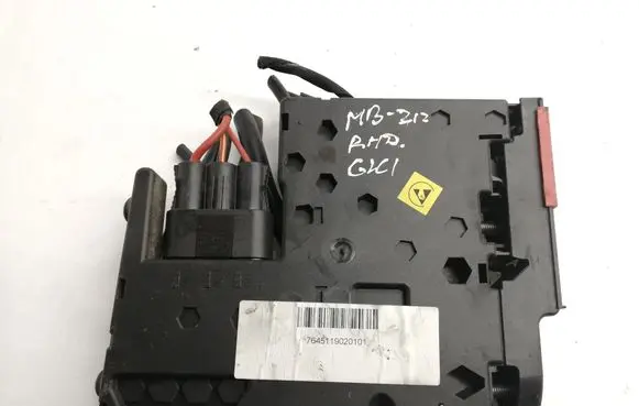 Mercedes-Benz E W212 Fuse module 