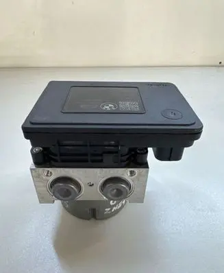 BMW 4 F36 Gran coupe ABS Pump 6881173 6881172 10091765003