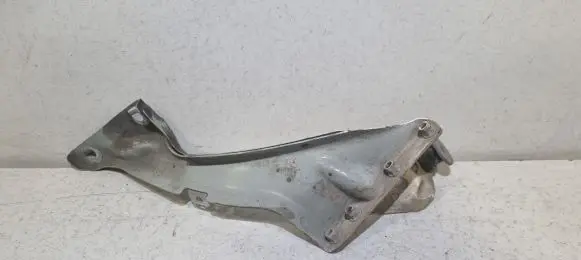 Audi A6 C7 Fender mounting bracket 4G0821136A