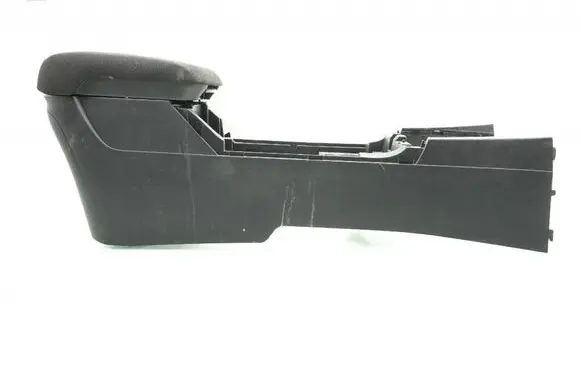 Mitsubishi Lancer VIII Armrest 3H418011A223