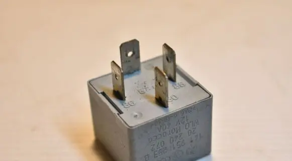Audi Q7 4L Other relay 141951253B