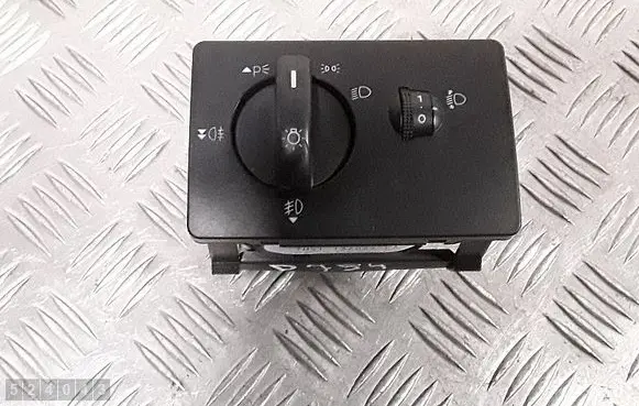 Ford Focus Light switch 7M5T13A024LA