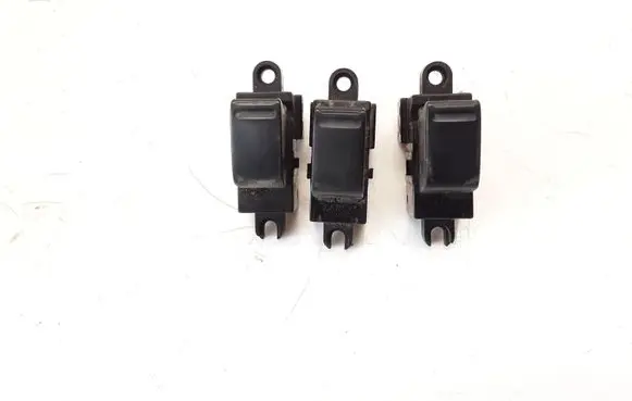 Nissan Primera Electric window control switch 25411AV600