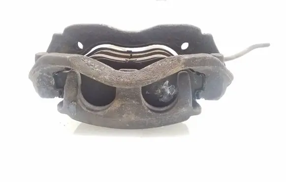 Mercedes-Benz Vito Viano W447 Front brake caliper 929001