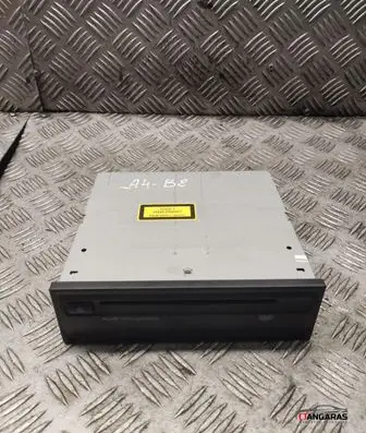 Audi A4 S4 B8 8K Navigation unit CD/DVD player 4e0919887m