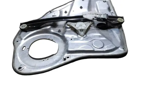 Mercedes-Benz C AMG W204 Rear door window regulator with motor A2048200542 961110100