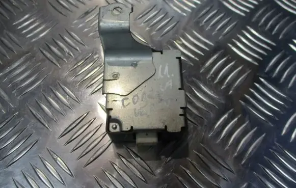 Toyota Corolla Verso E121 Other devices 89741-0F010