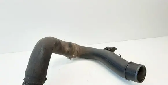 Toyota Avensis T250 Intercooler hose/pipe 173620R011