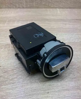 Volkswagen PASSAT B6 Ignition lock 3C0905843Q 33303401 WITHKEY
