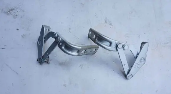 Opel Movano A Engine bonnet/hood hinges SKO71752