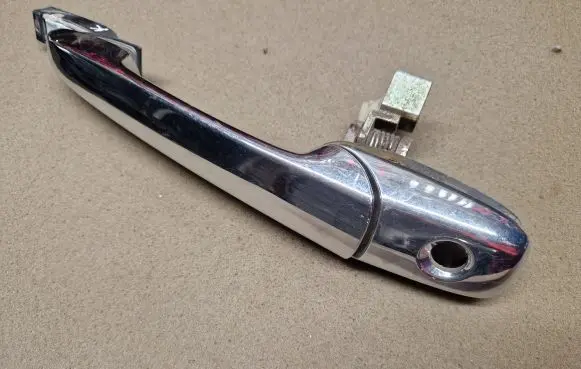 Mazda BT-50 Front door exterior handle