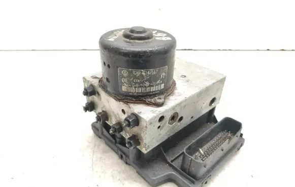Volkswagen Golf IV ABS Pump 6X0614517 1C0907379 10094703073