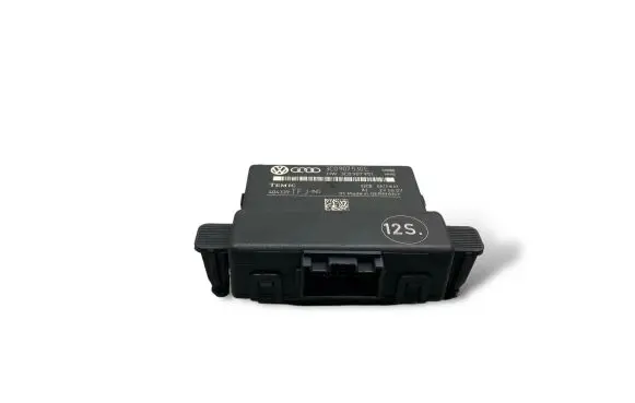Volkswagen PASSAT B6 Gateway control module 3C0907530E 404339 3C0907951