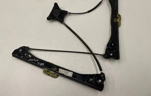 Skoda Rapid (NH) Front door electric window regulator 5JA837462 122317 08042014