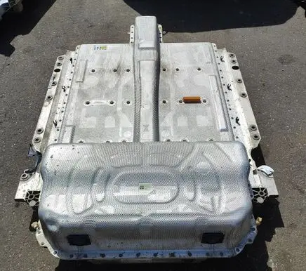 BMW iX1 Hybrid / electric car battery 