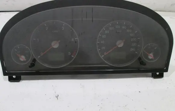 Ford Mondeo Mk III Speedometer (instrument cluster) 1351749 3S7T10849JE 3S7F10841
