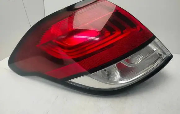 Citroen C4 II Rear/tail lights
