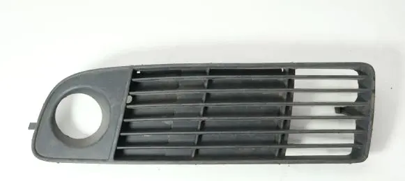 Audi A6 S6 C5 4B Front bumper lower grill 4B0807681J
