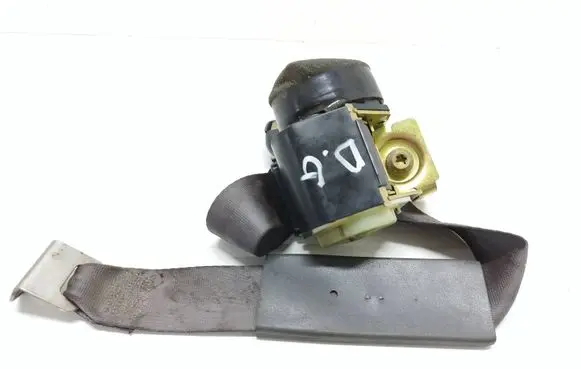 Ford F150 Rear seatbelt 85120A