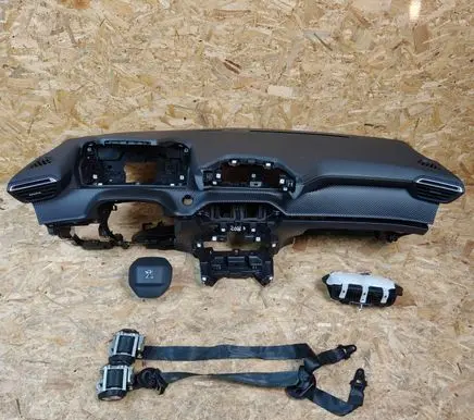 Peugeot 208 II Dashboard 