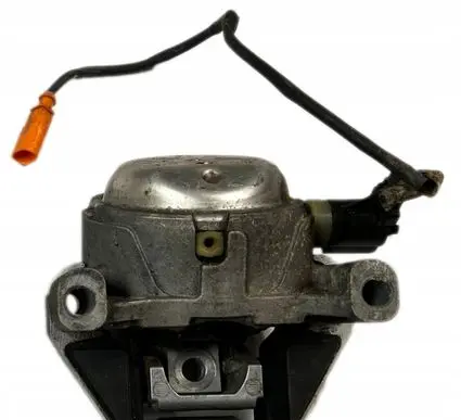 Audi A4 S4 B5 8D Engine mount vacuum valve 4G0199381Q