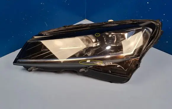 Headlight/headlamp