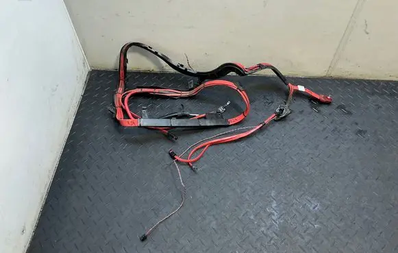 BMW 6 F06 Gran coupe Positive cable (battery) 9348286 9348285