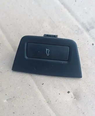 Audi Q7 4L Tailgate/trunk/boot open switch 4L1959527